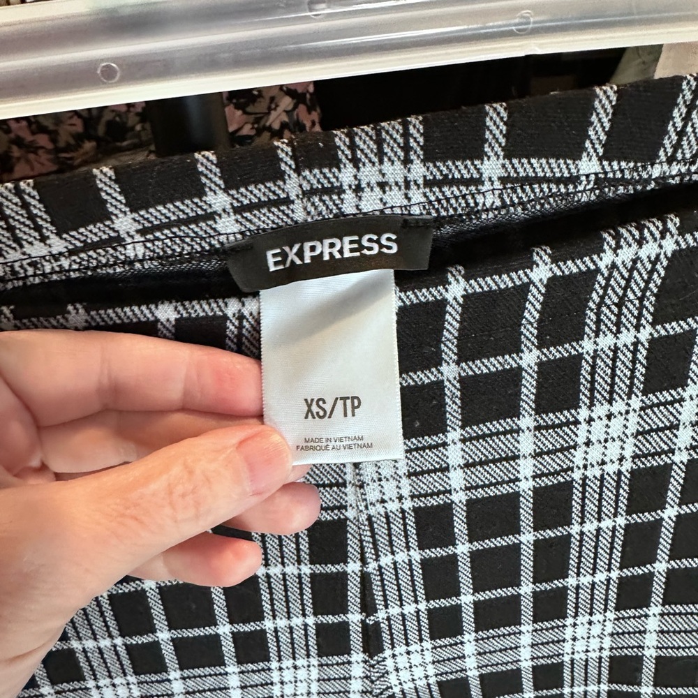 Express Black and White Plaid Leggings - Picture 3 of 3
